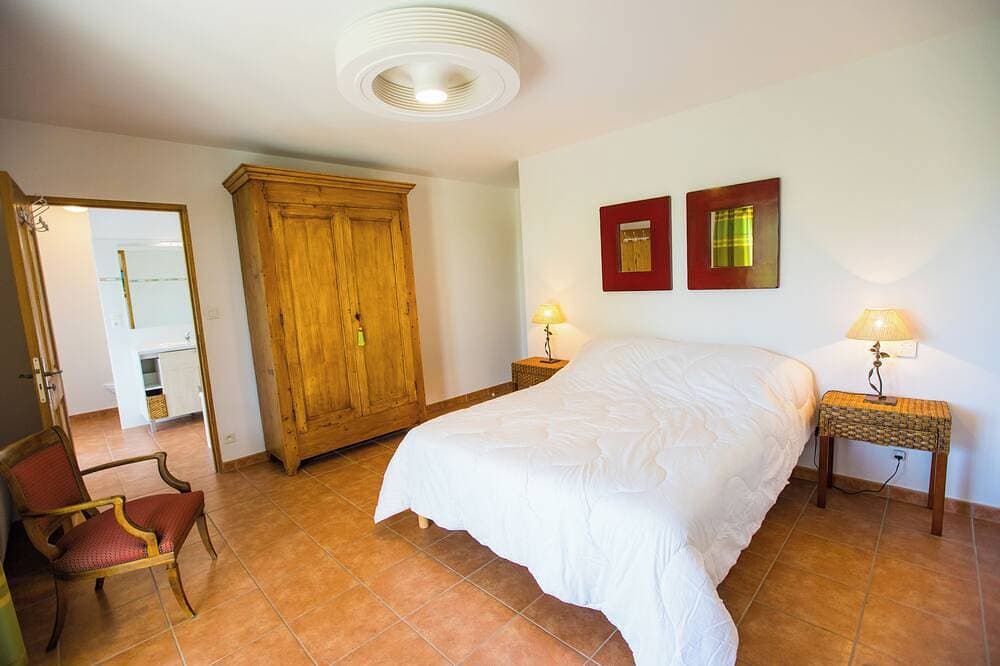 Foto 3 von 29: Villa mit privatem Pool und Whirlpool in der südlichen Ardèche!