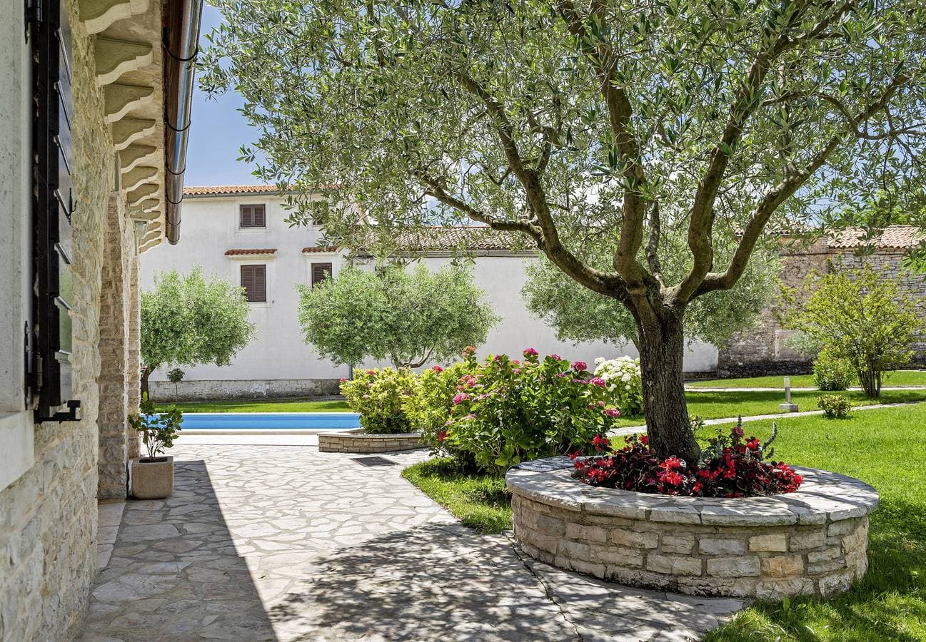 Foto 7 von 20: Ferienhaus Istranka * großer Garten, privater Pool, Grill, WLAN