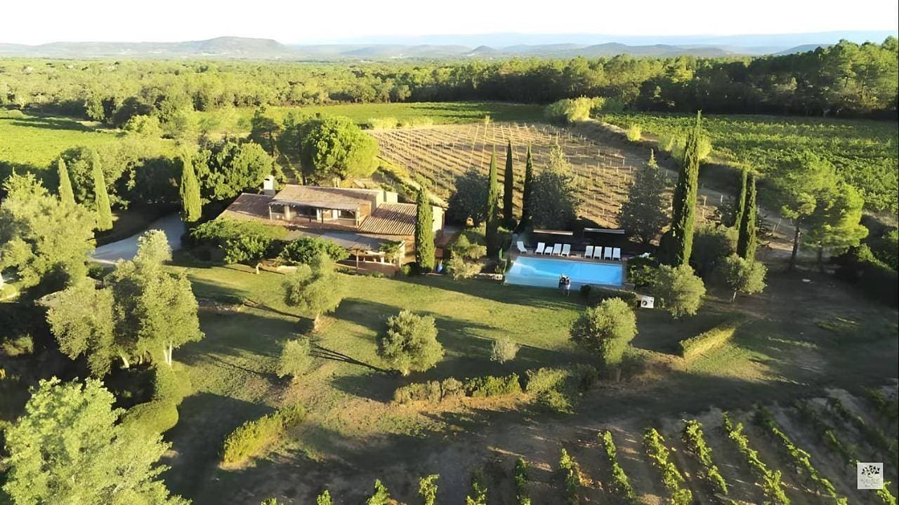Foto 4 von 39: Five-Bedroom House