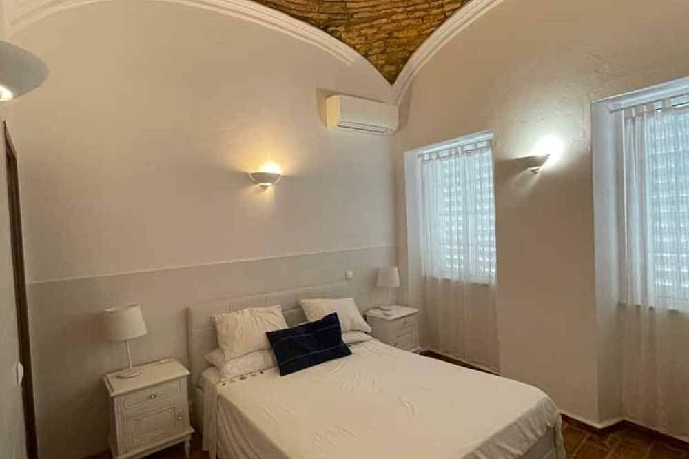 Foto 6 von 30: Neu renoviertes, wunderschönes Haus mit hohem Standard im Herzen von Olhao.