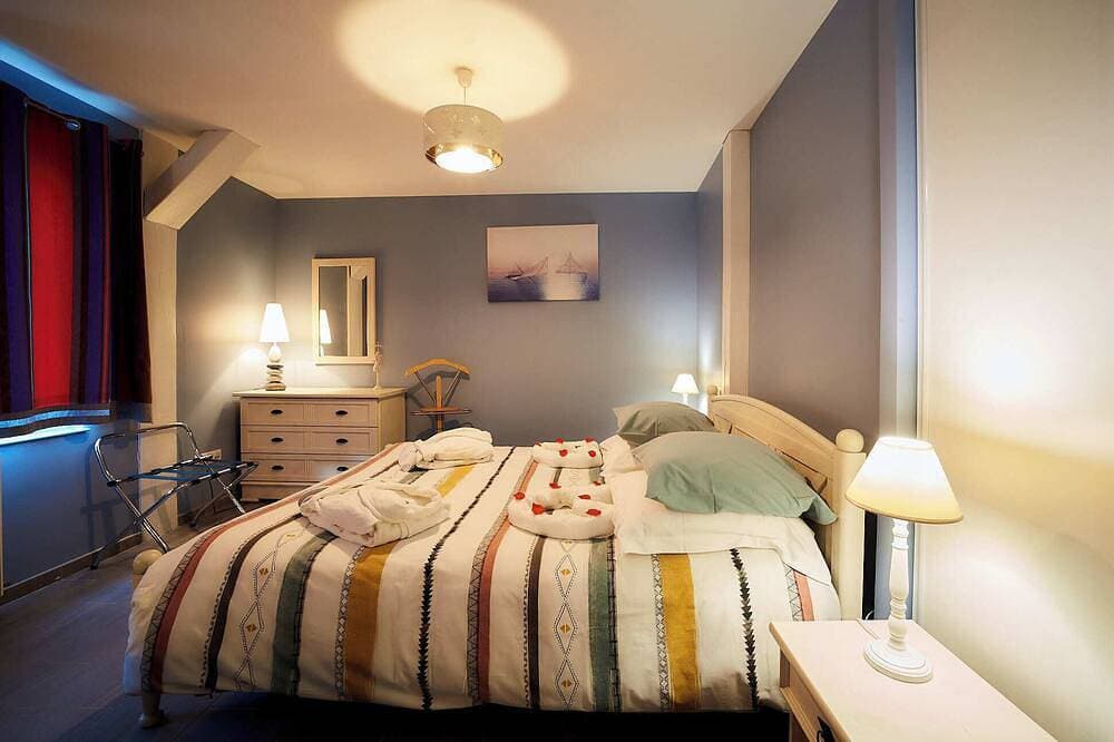 Foto 4 von 30: L'Albatros—Le Clos des Hirondelles. Vacation rental with private spa and garden