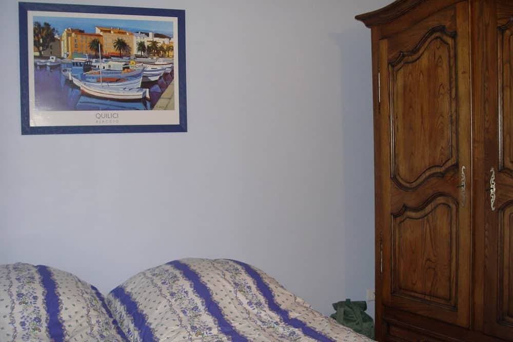Foto 5 von 30: Familienwohnung, 2-8 Personen, In Der Provence Mas 16. Jahrhundert, Pool, Garten, Parkplatz