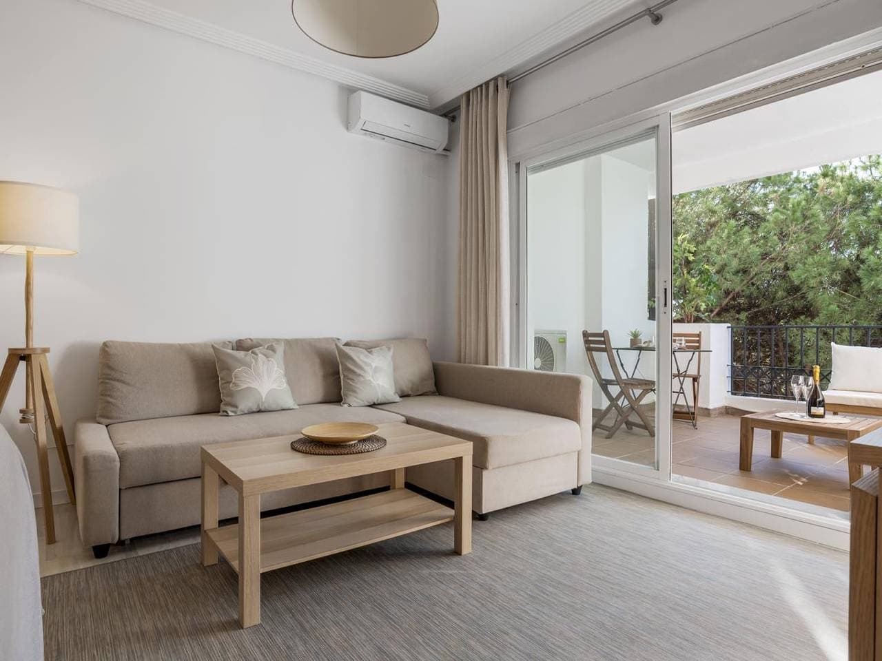 Foto 7 von 33: Ferienwohnung für 2 Personen mit Garten