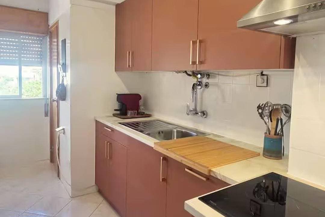 Foto 6 von 17: 2 bed - Sleeps 4 - Balcony - City Centre