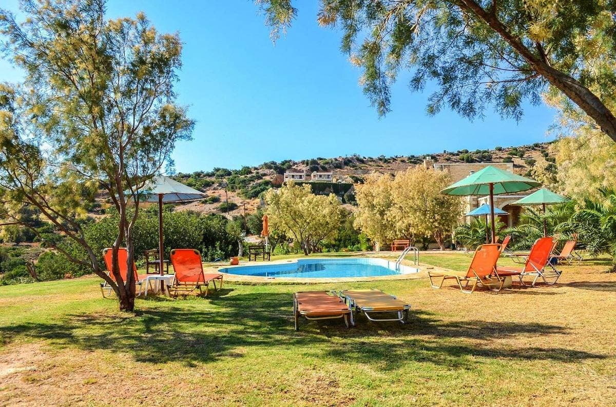 Foto 4 von 43: Ferienhaus mit Pool, großer Garten, idyllisch und ruhig, Wifi | Triopetra, Kreta