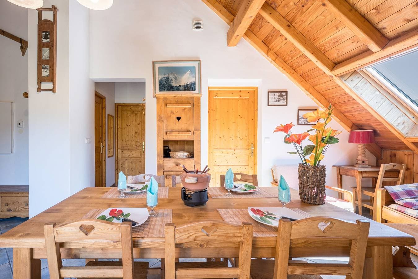 Foto 5 von 20: Chalet 'La Mouliniere 1' mit Bergblick, Balkon und Wi-Fi
