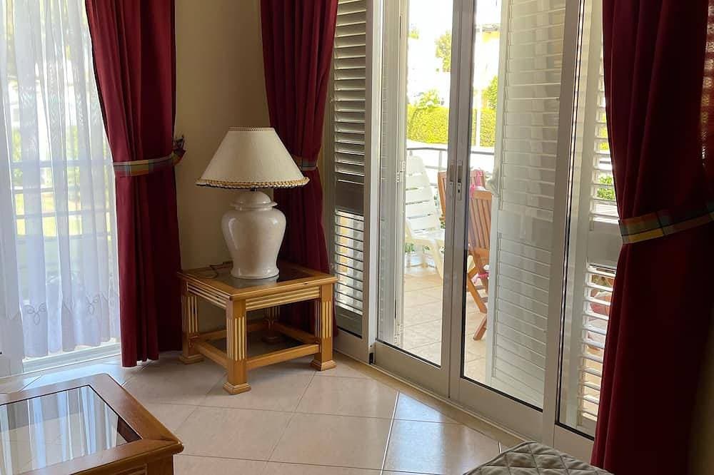 Foto 7 von 17: T1 Vila da Praia, Alvor in Wohnanlage mit Pool Free Wifi. 1957 / Al