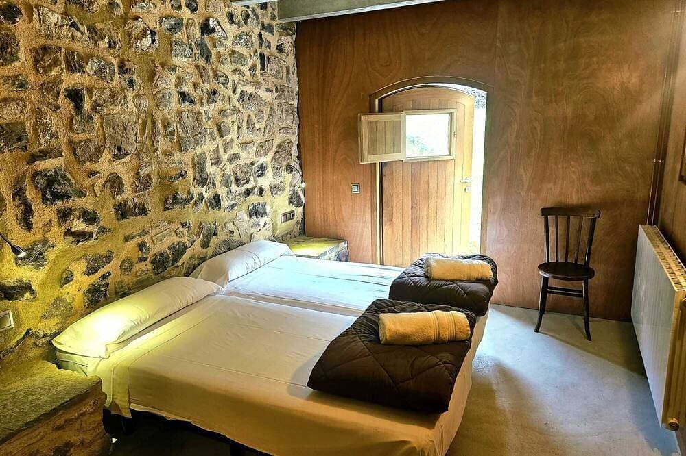 Foto 2 von 27: Cottage 6 km von Sadernes entfernt, ideal für diejenigen, die die Verbindung trennen möchten
