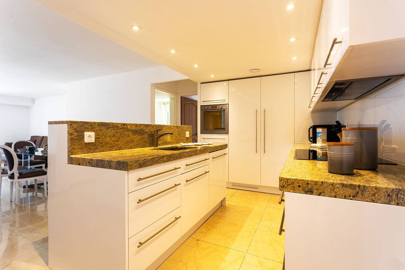 Foto 10 von 30: Eze Vista By Riviera Holiday Homes
