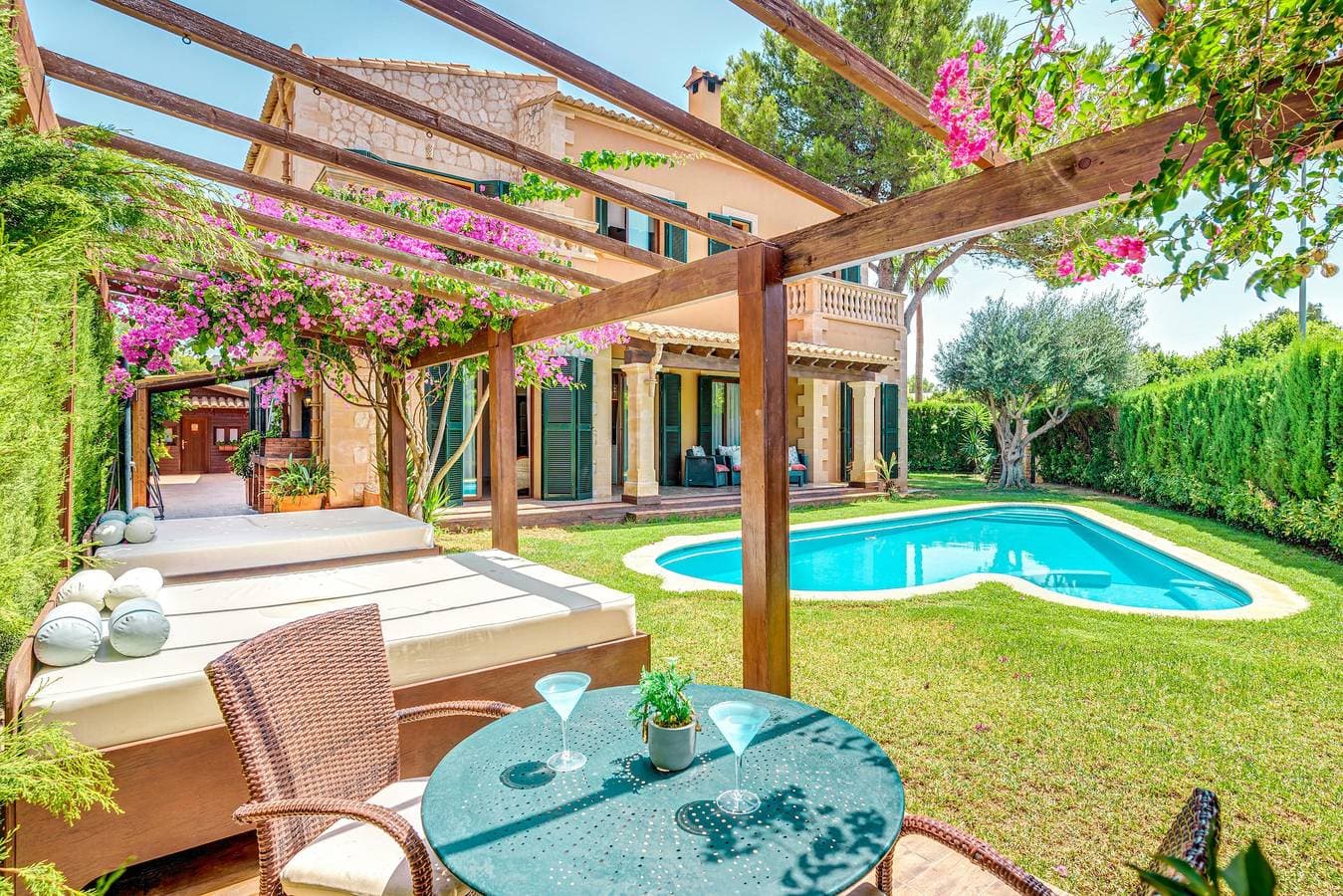 Villa Puig de Ros 1