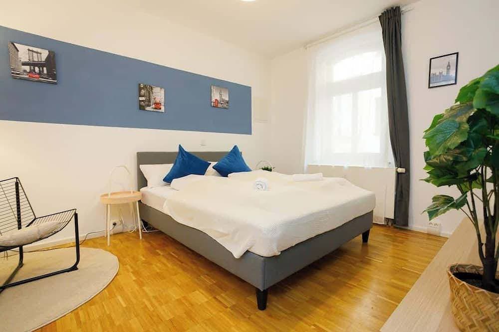 Foto 2 von 16: FullHouse Studios | London Apt.