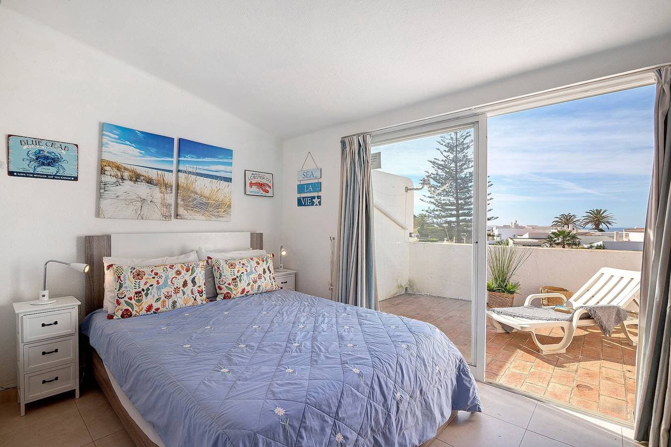 Foto 10 von 23: Apartment 'Rose' mit Meerblick, WLAN und Klimaanlage