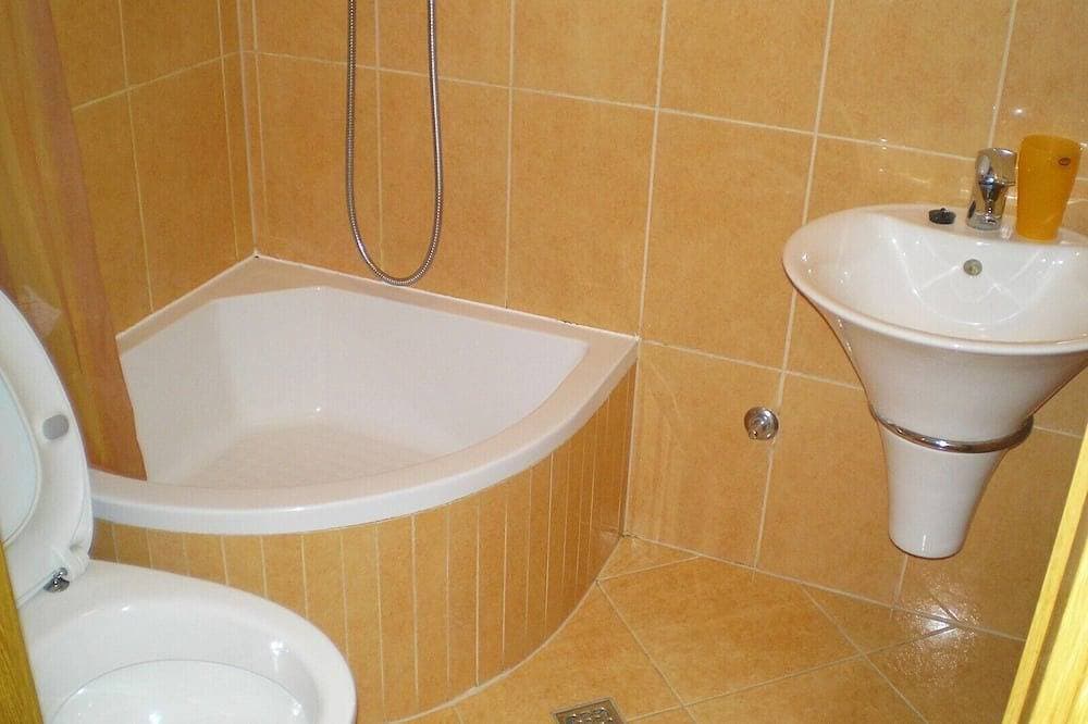 Foto 4 von 14: Ferienwohnungen und Zimmer Denis,, Baška Voda, hr