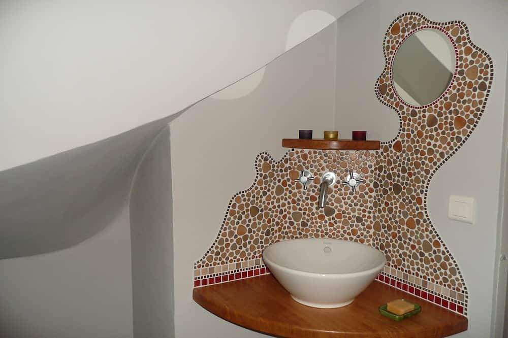 Foto 11 von 30: Charmantes Haus in der Provence Schwimmbad und außergewöhnliche Aussicht