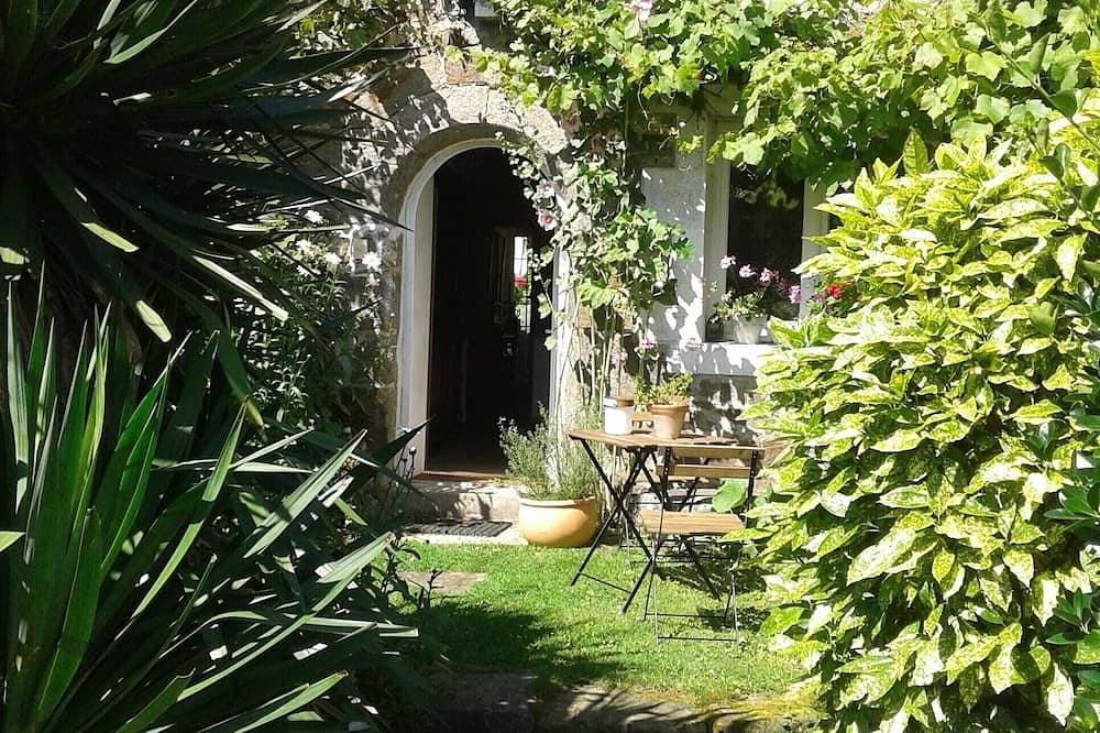 Gite Breton house close to the Rance and the sea Saint-Malo Dinard Cancale 1