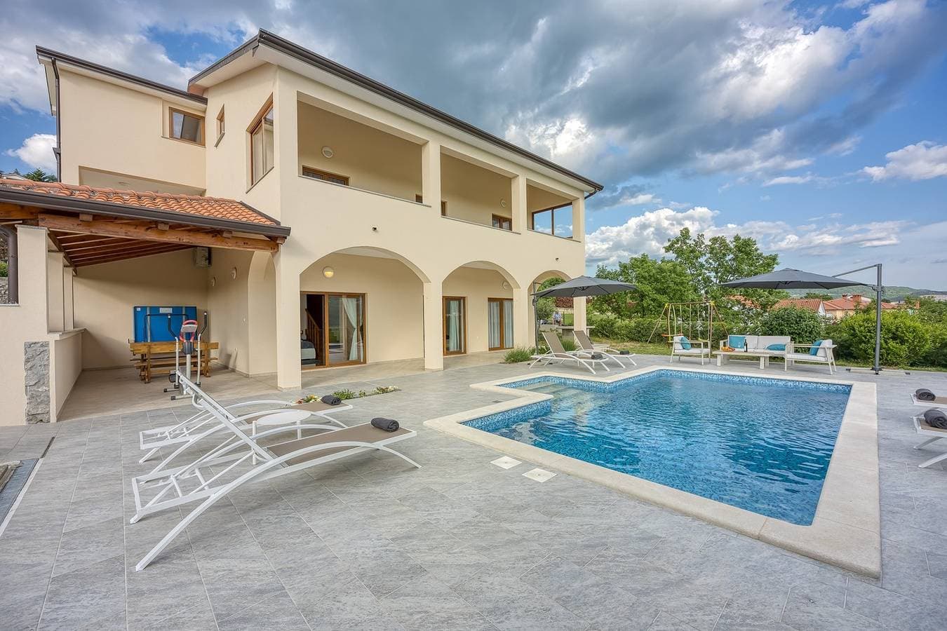 Aida mit privater Pool 1