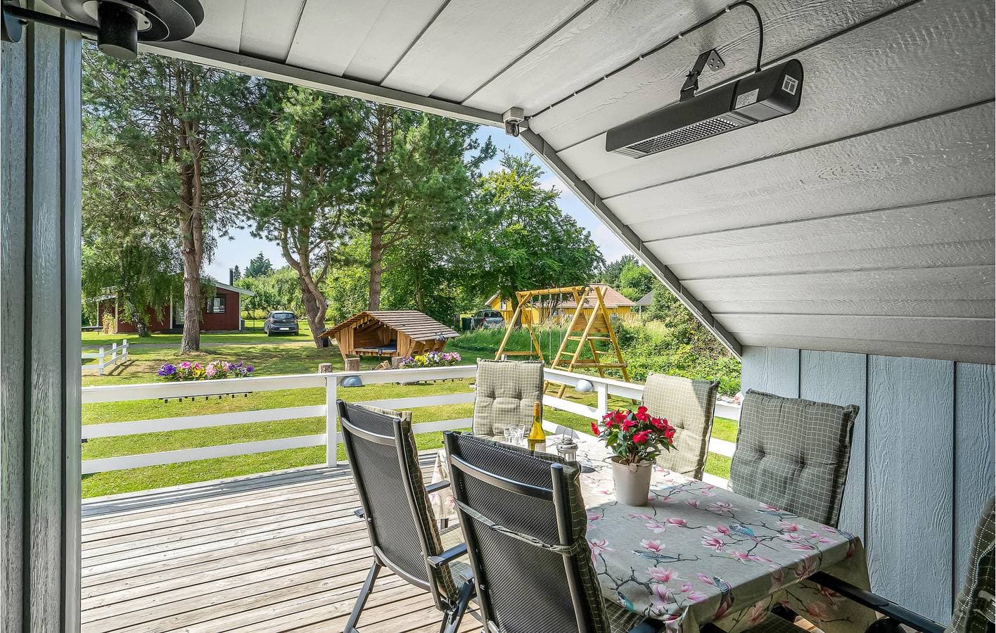 Foto 12 von 30: Ferienhaus für 6 Personen mit Terrasse