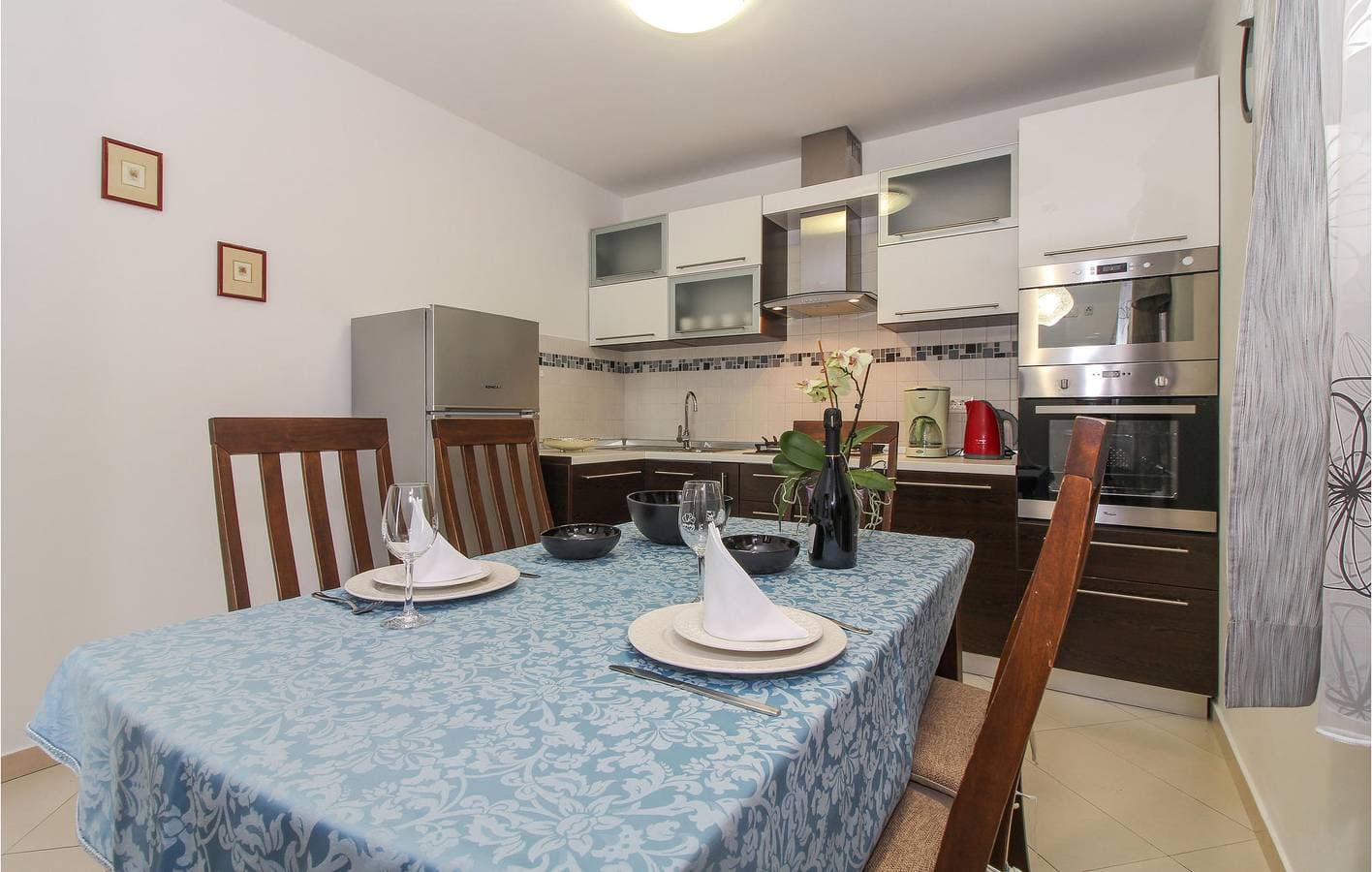 Foto 9 von 21: Charmante Ferienwohnung mit Terrasse, WLAN und Parkplatz in der Nähe von Gračišće