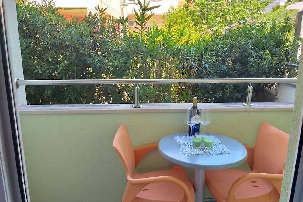 Foto 13 von 14: Ferienwohnungen und Zimmer Denis,, Baška Voda, hr
