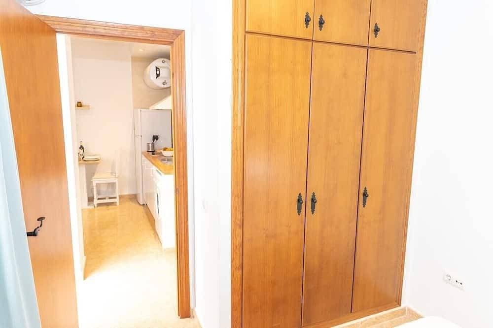 Foto 9 von 12: Loft with Andalusian Patio, 5 min from the beach and in the historic centre.