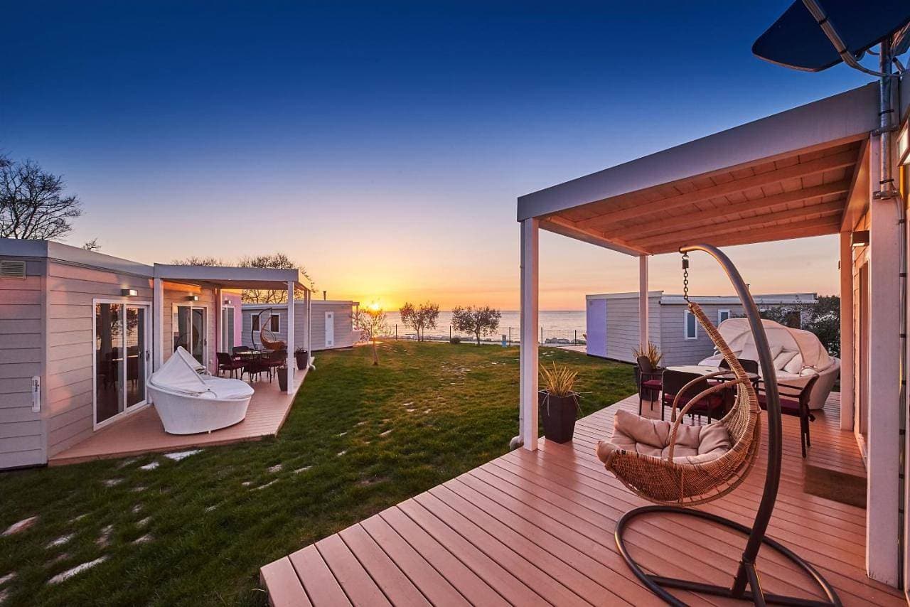 Foto 9 von 18: Two-Bedroom Mobile Home with Sea View
