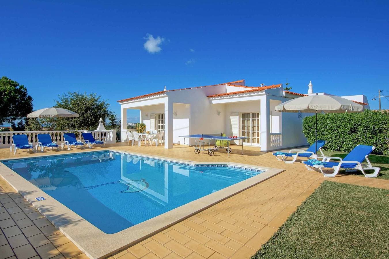 Villa 1