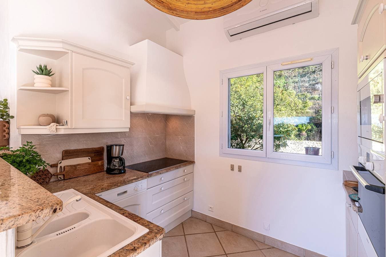 Foto 4 von 16: Ferienhaus für 6 Personen mit Garten