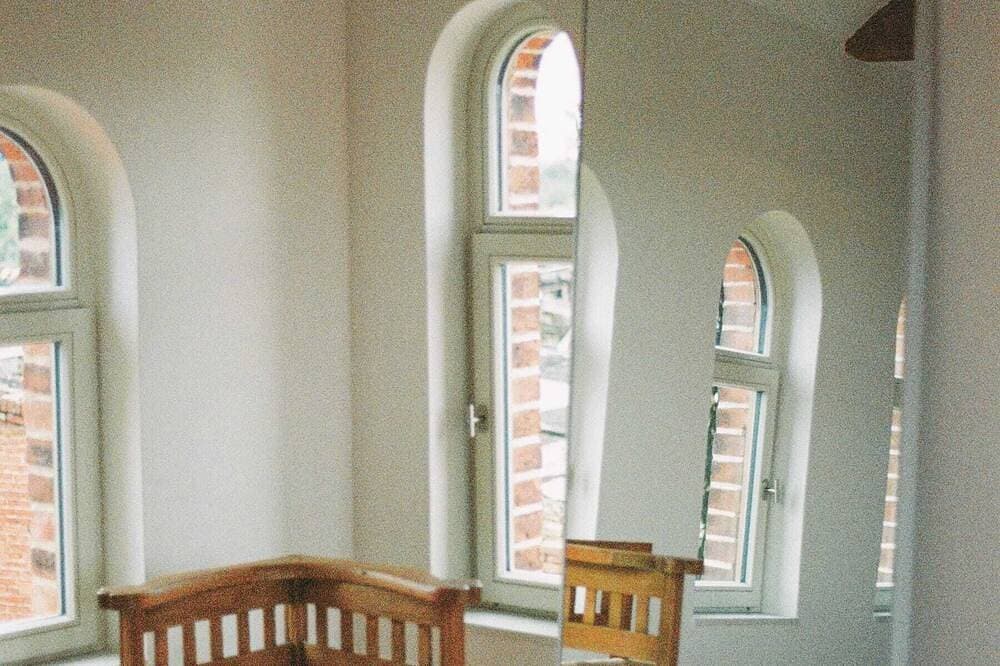 Foto 4 von 30: Maisonette: Ostbalkon und Maisonette im Turm