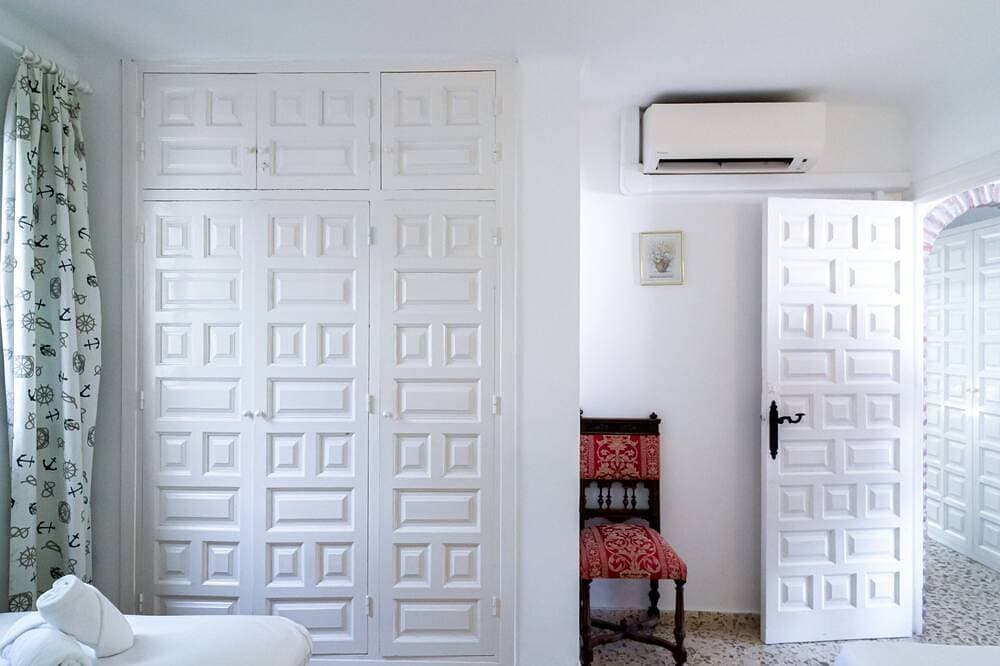 Foto 7 von 30: Capistrano Playa 803 by Casasol