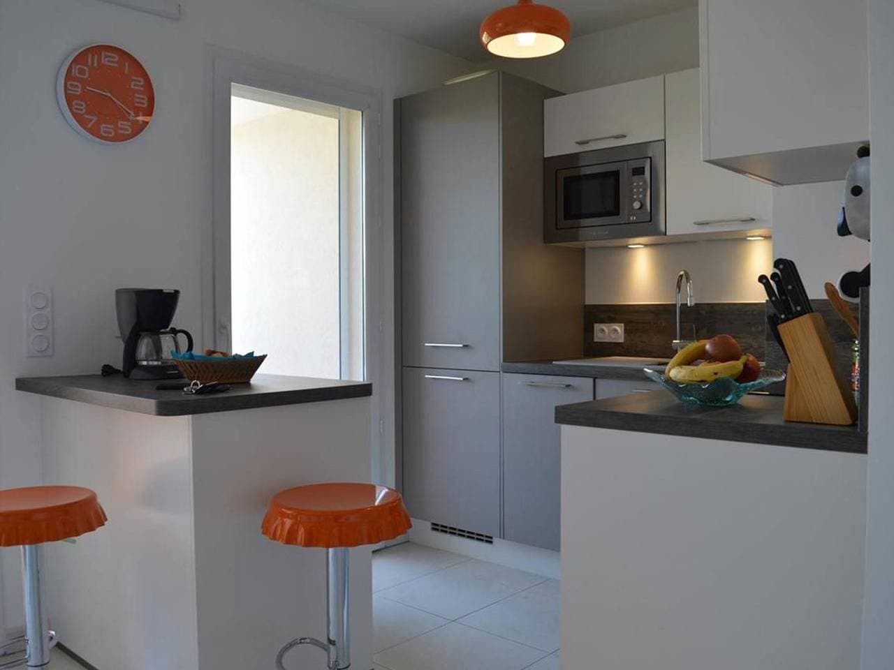 Foto 6 von 20: Geräumige 3-Zimmer-Wohnung mit Pool, Terrasse und Garage in Saint-Raphaël