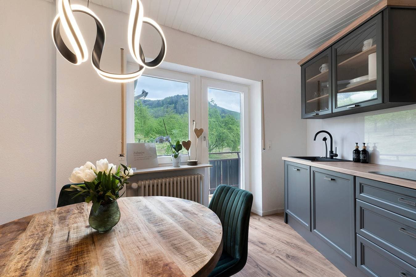 Foto 8 von 26: Ferienwohnung 'Dasensteinblick' mit Bergblick, Balkon und WLAN