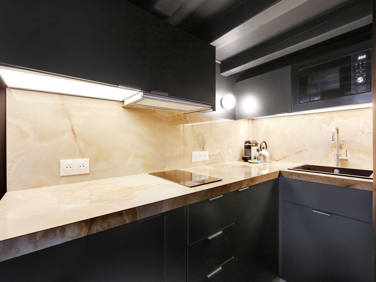 Foto 4 von 12: Schickes und gemütliches Appartement am Canal Saint Martin