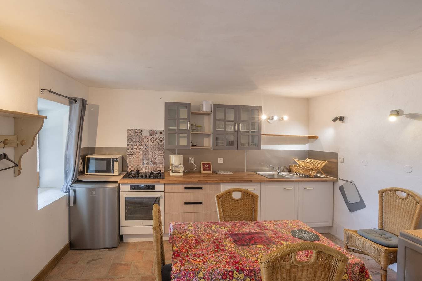 Foto 4 von 18: Gîte 'La Bergerie - Le Mas De Peyraube' mit Gemeinschaftspool, Garten und WLAN