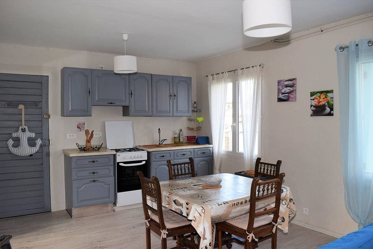 Foto 4 von 21: Ferienhaus für 6 Personen mit Terrasse