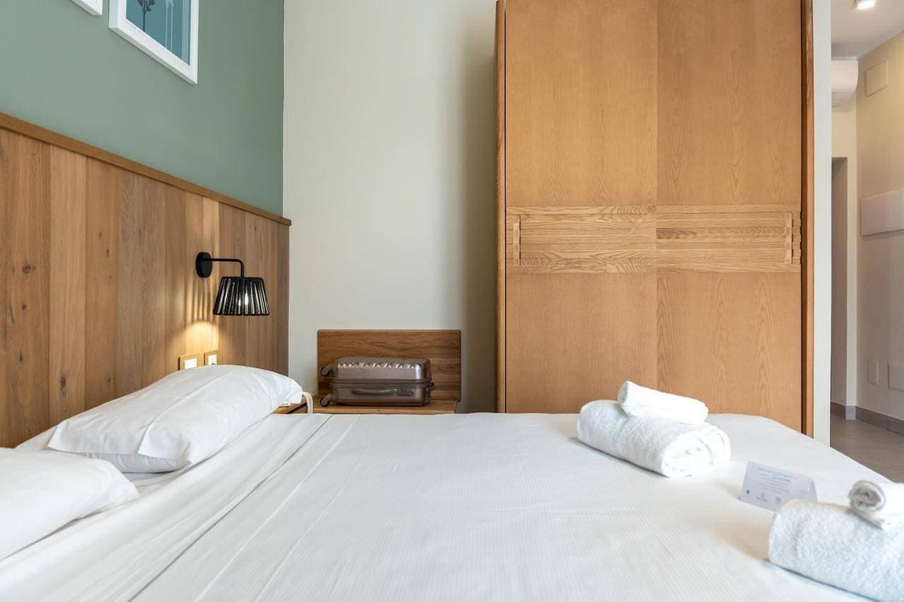 Foto 7 von 13: Superior Double or Twin Room with Pool View