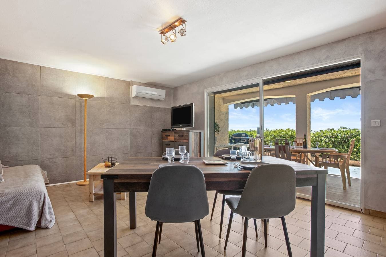Foto 4 von 33: Ferienwohnung 'Appart Rez De Jardin Vue Mer' mit Meerblick, privater Terrasse & WLAN