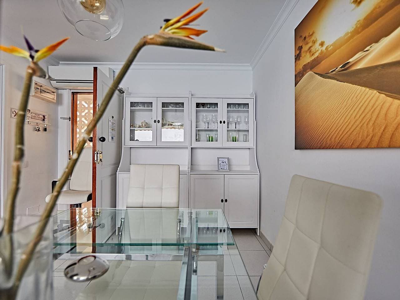 Foto 9 von 29: Modernes Strandapartment mit atemberaubendem Meerblick