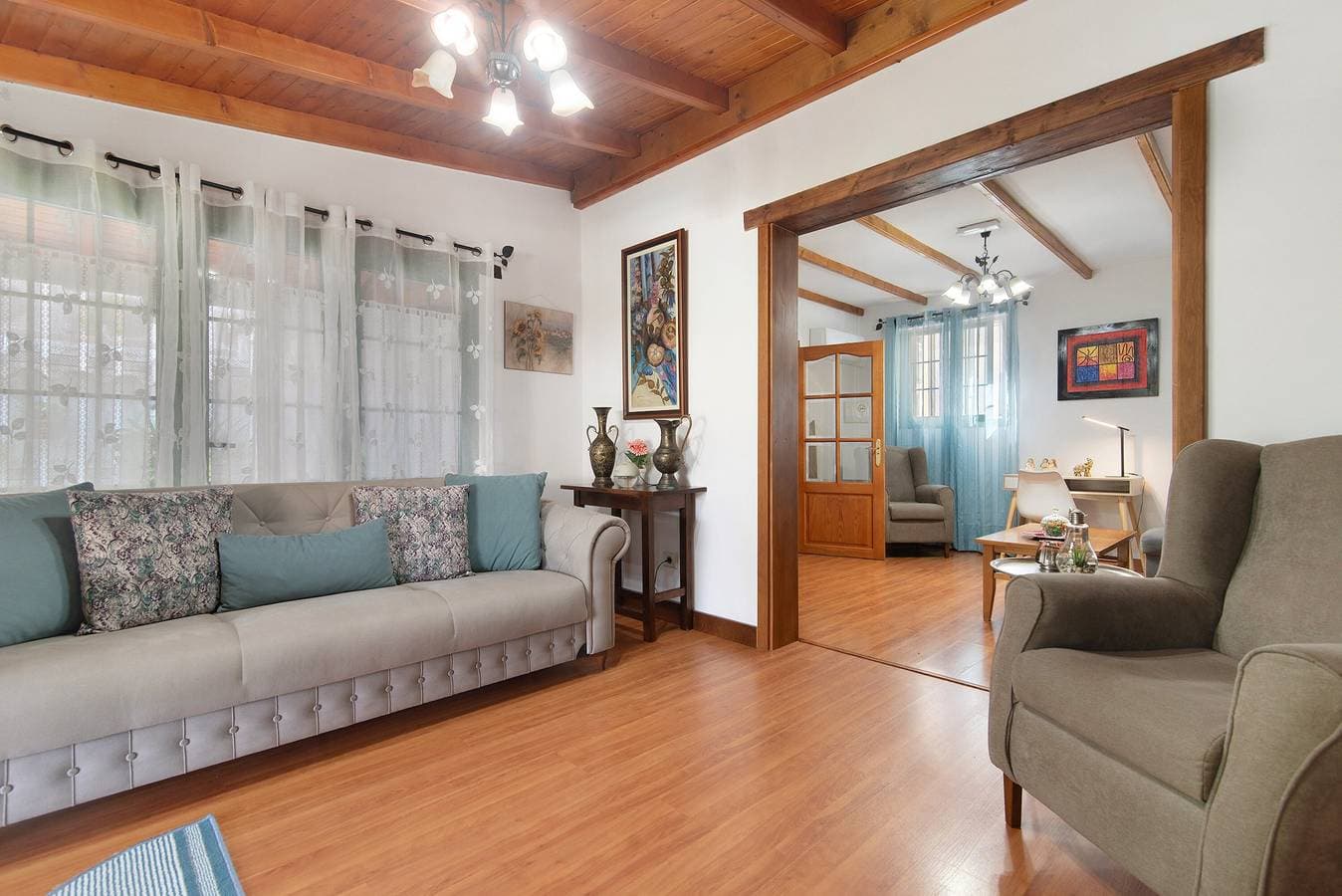 Foto 4 von 27: Ferienhaus „El Llanete“ mit Bergblick, Gemeinschaftspool und WLAN