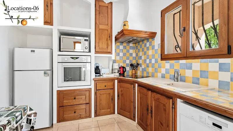 Foto 7 von 9: Ferienwohnung 8 Personen 3 Schlafzimmer mit Garten und Terrasse