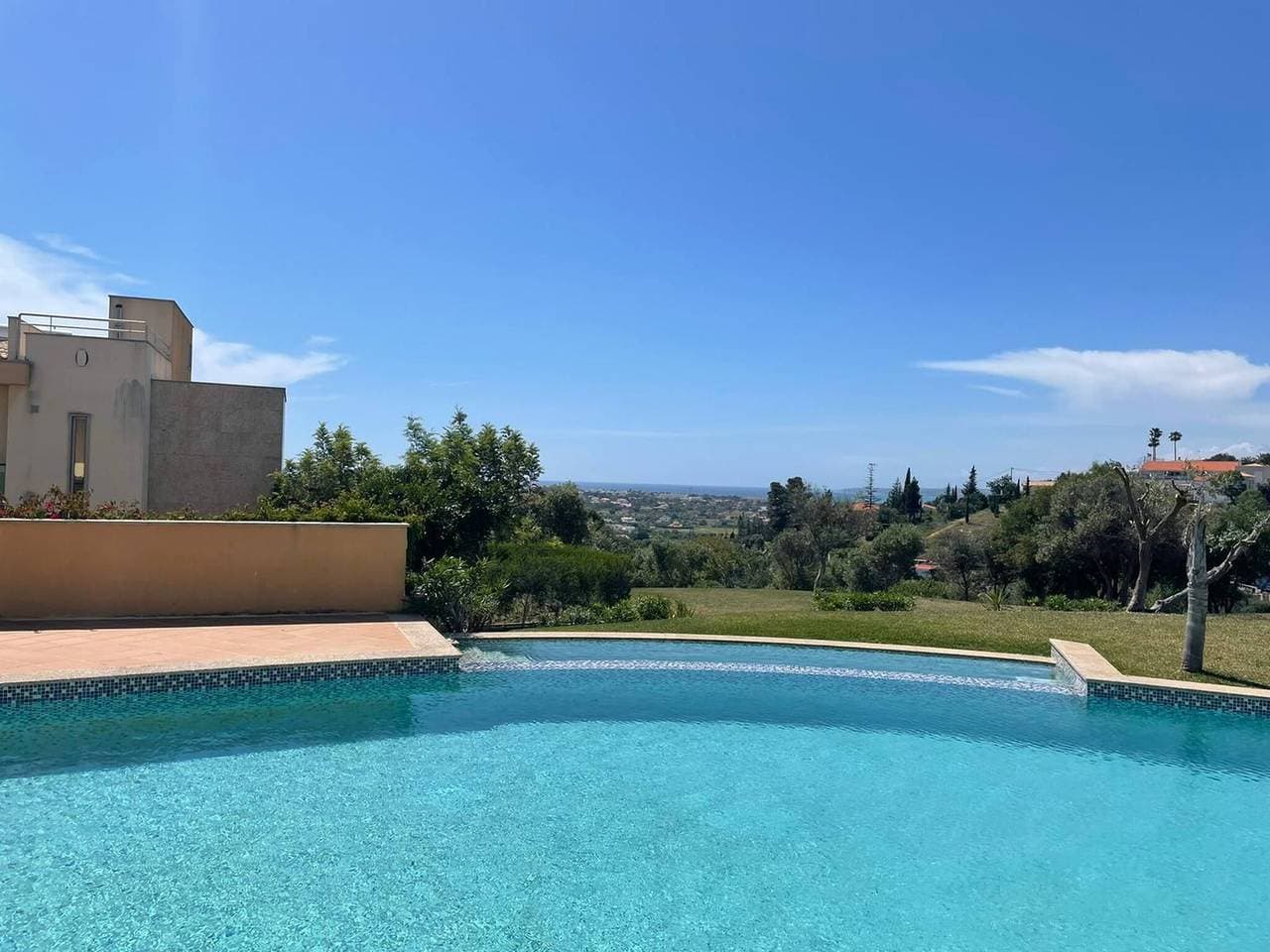 Foto 3 von 42: Charmantes Ferienhaus mit herrlichem Ausblick in Albufeira