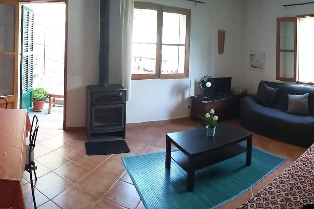 Haus Im Zentrum Von Biniaraix, In Einem Sehr Ruhigen Ort Von Sóller. 1