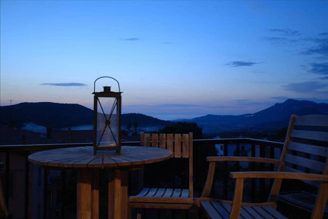 Foto 8 von 56: Ferienwohnung für 4 Personen mit Terrasse