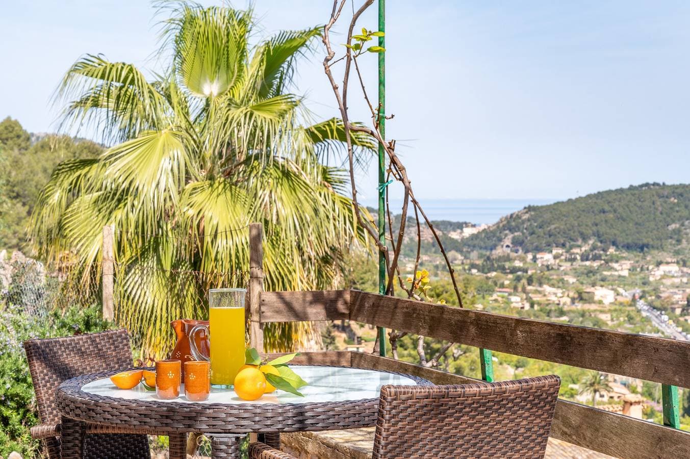 Foto 4 von 25: Ferienhaus 'Can Jaumins' mit Bergblick, Gemeinschaftspool & WLAN