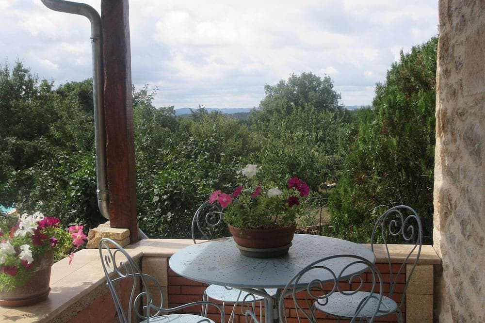Foto 12 von 13: Gîte Dans Maison en Pierre, Avec Piscine, à la Campagne, Proche Villefranche