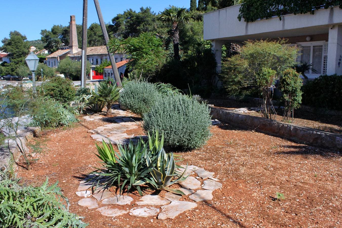 Foto 8 von 38: 2-Zimmer-Ferienwohnung mit Terrasse und Meerblick Vrboska, Hvar A-541-a