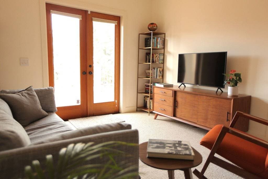 Foto 8 von 26: Ruhige, elegante Wohnung mit schöner Aussicht und terrassierten Gärten