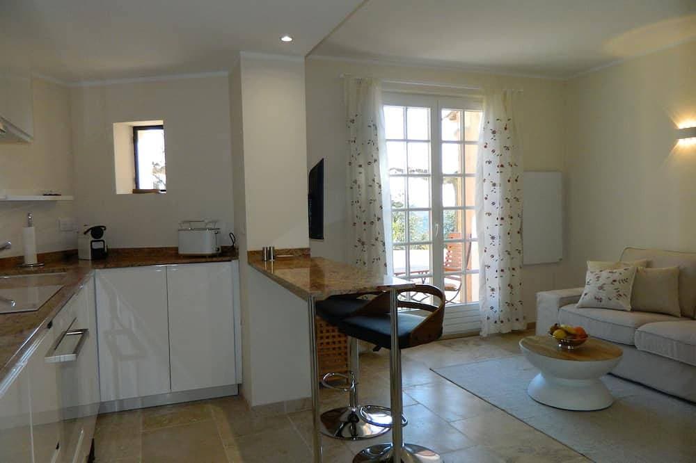 Foto 9 von 13: Ferienwohnung mit großem Pool in den Hügeln der Bucht von St. Tropez