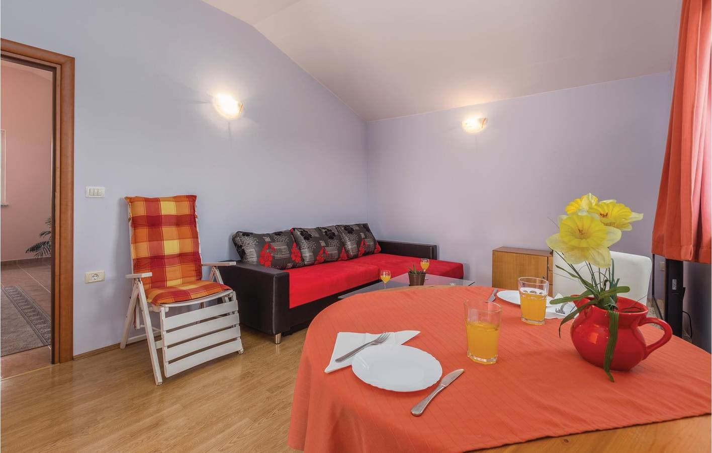 Foto 9 von 19: Charmante 2-Zimmer-Wohnung mit Terrasse und malerischer Aussicht in der Nähe von Sehenswürdigkeiten