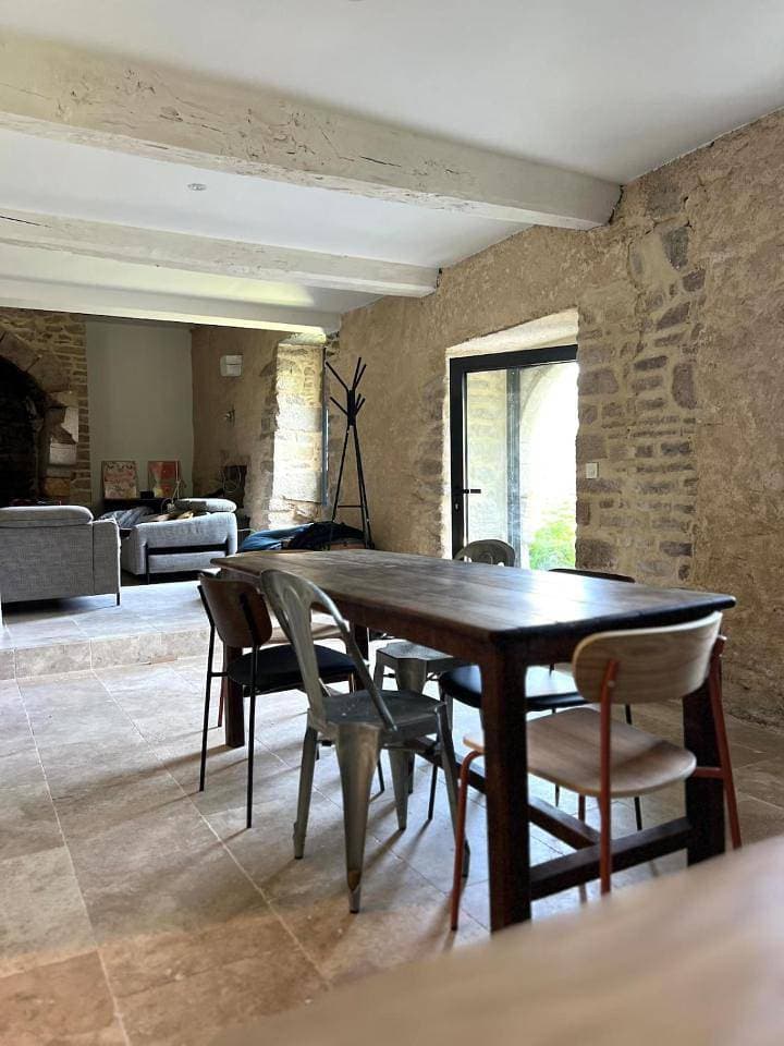 Foto 10 von 27: Three-Bedroom House