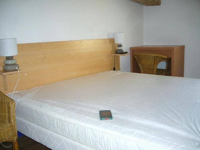 Foto 5 von 32: Four-Bedroom House